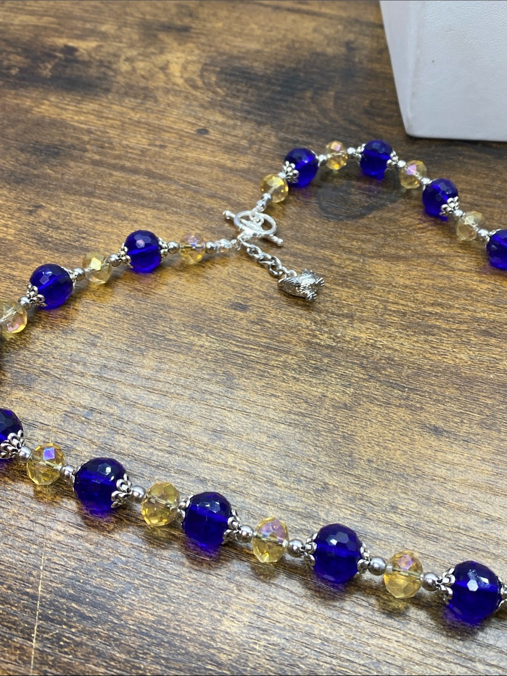 Royal Blue and Champagne Glass necklace silver accent Aprilsplace 20 inch - Picture 8 of 8